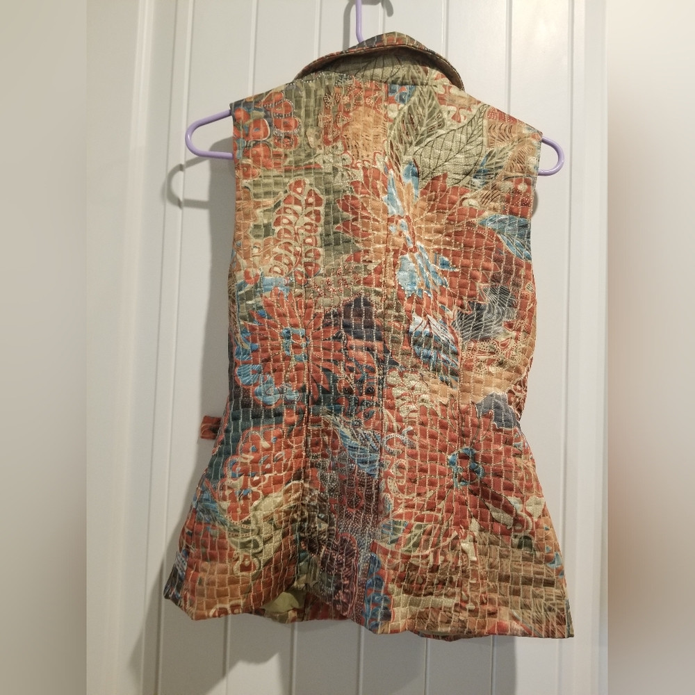 Multi Color Vest - Picture 4 of 4